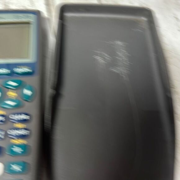 Texas Instruments TI 73 Graphing Calculator with Cover Tested Calculus 1997 - Picture 2 of 7